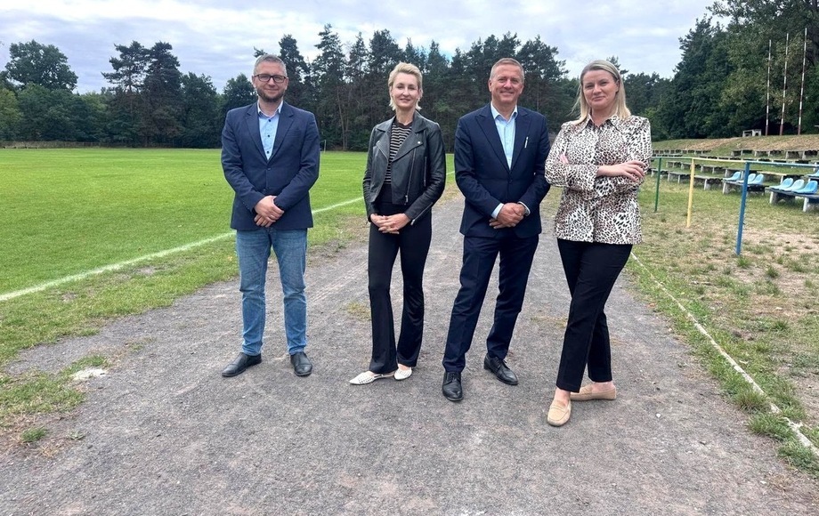 Torzym: podpisano umowę na remont Stadionu Miejskiego